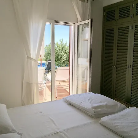 Apartament Cala Marcal Apartment *